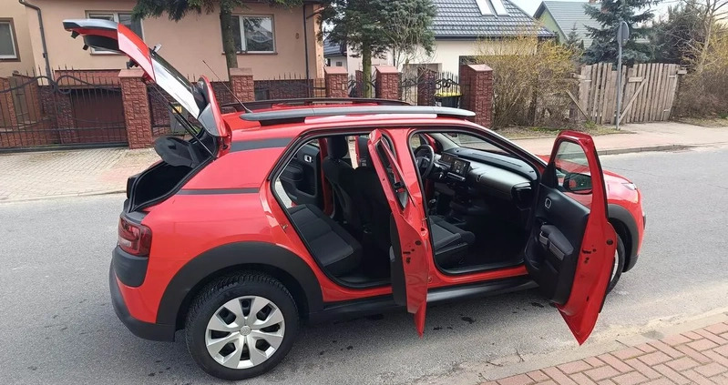 Citroen C4 Cactus cena 37900 przebieg: 147000, rok produkcji 2017 z Płock małe 781